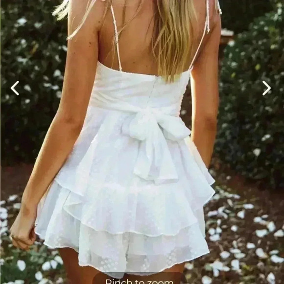 CELECCI DAYLIGHT STRING-TIE SHOULDER FLOUNCE ROMPER WHITE - Picture 4 of 7